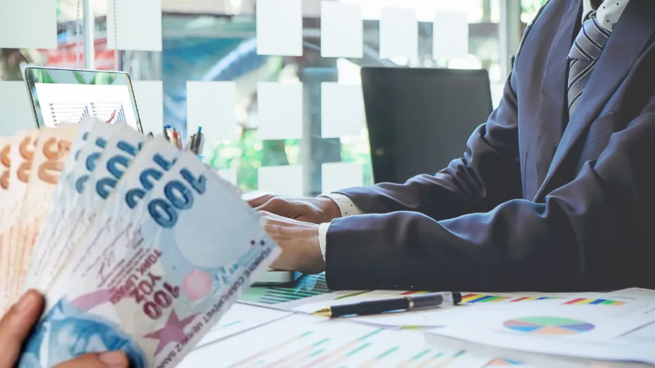 Bankalardan 3 Ay Erteleme Müjdesi: 100 Bin TL Kredide Geri Ödeme Planı Değişti